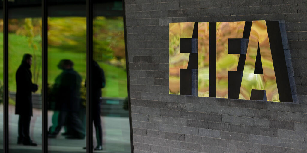 Copertina: Troppe partite, la Lega Serie A contro la Fifa: "Calendari intasati, a rischio l'incolumità dei calciatori"