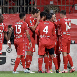 Copertina: Dovbyk non basta a Juric: finisce 1-1 tra Monza e Roma