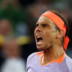 Nadal si ritira e si emoziona: "È il momento giusto" Copertina: Nadal si ritira e si emoziona: "È il momento giusto"