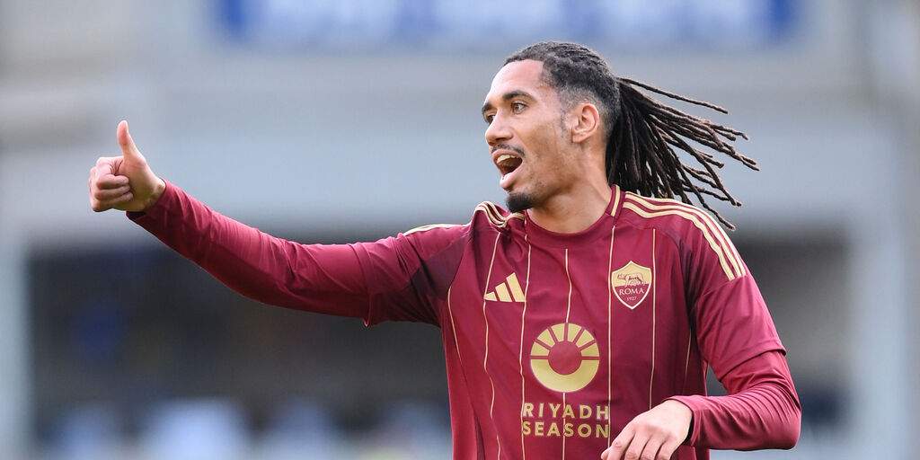 Copertina: Roma, futuro in Arabia per Smalling e Joao Costa: è ufficiale